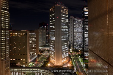 北側の展望スポットから眺める夜景